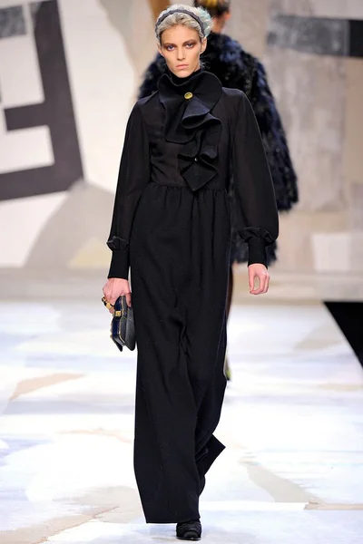 Look 40